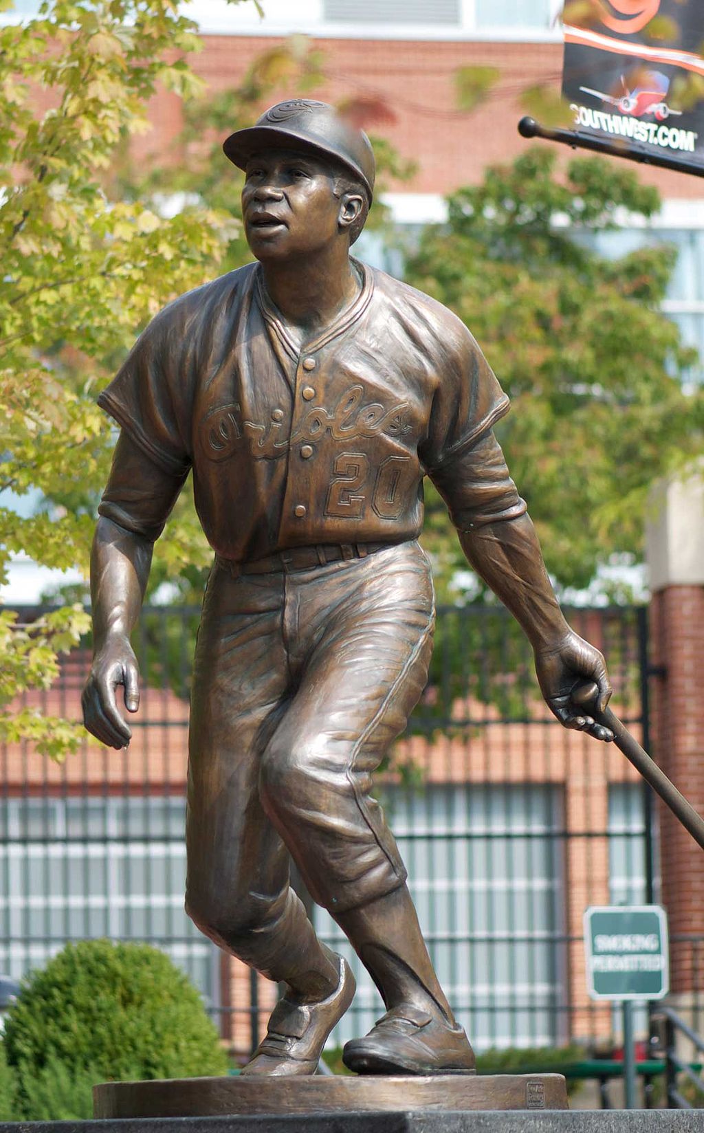 R.I.P. Frank Robinson: They Don't Build Statues in Stadiums of